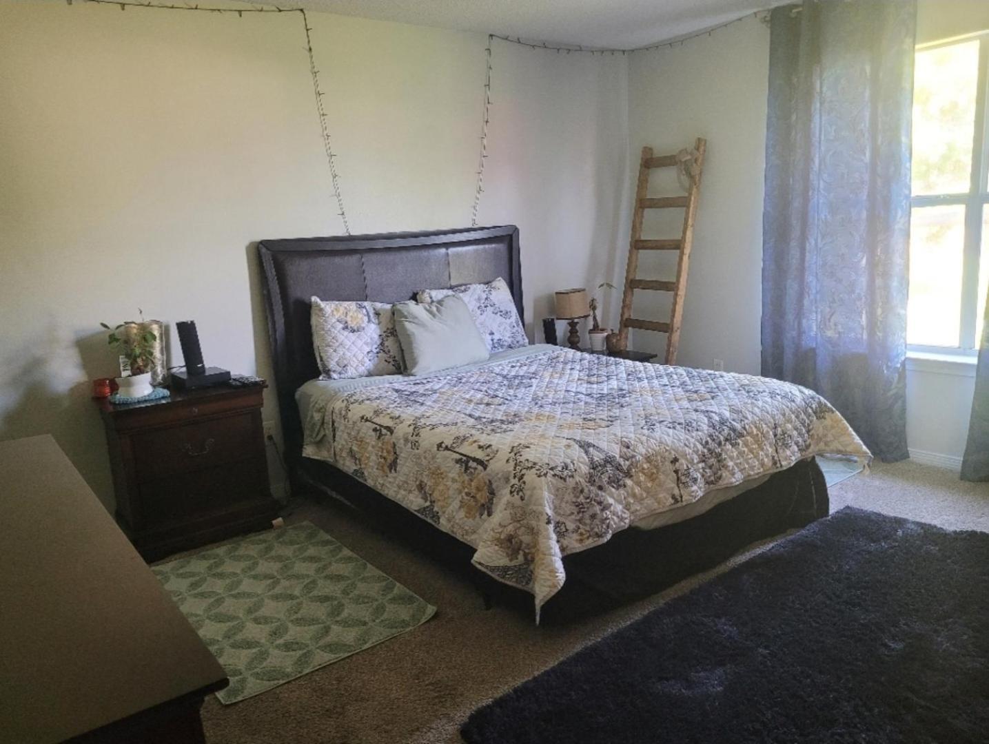 Bedroom Four Minutes From Beach Pensacola Exterior foto